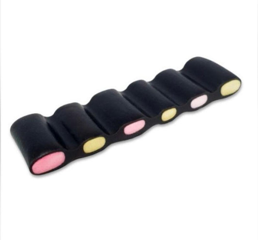 Cartucheras Regaliz Negro 100g - Rellenos multicolores - LA TIENDA DE CHUCHES